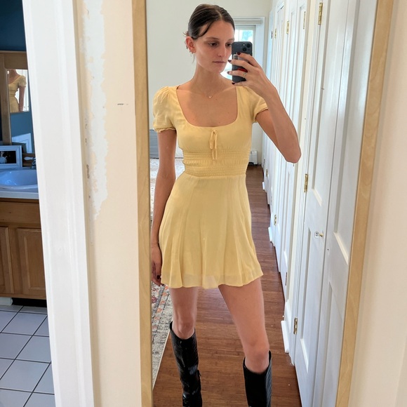 Reformation yellow mini dress, 2 - Picture 2 of 10